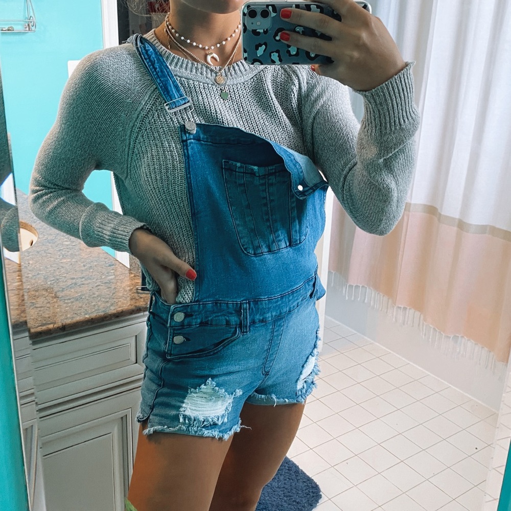 DENIM SHORTS OVERHALLS🦚🧞‍♂️